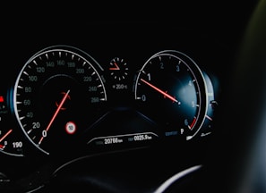 macrshot photography gauge cluster