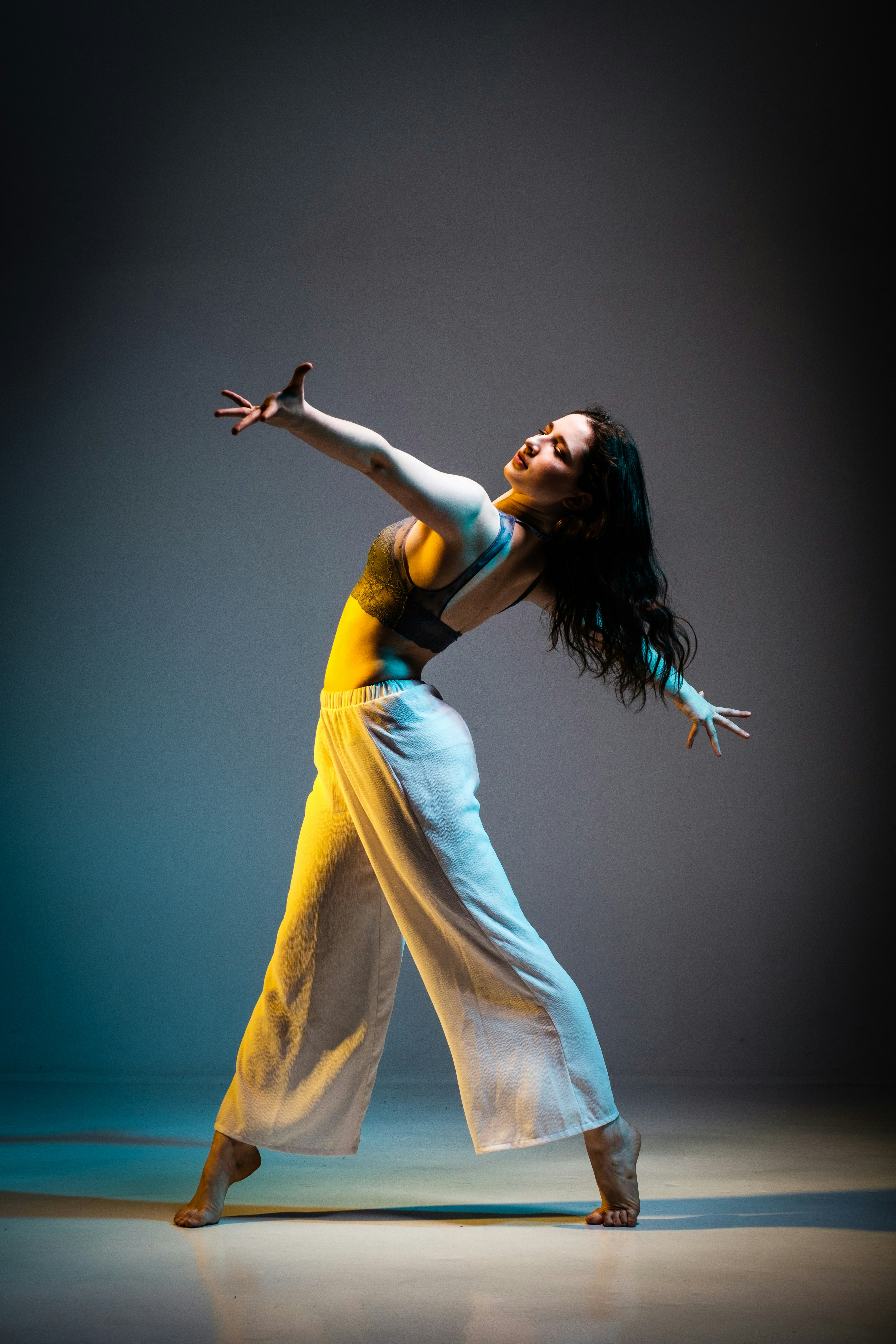 great photo recipe,how to photograph adele is a gifted dancer who i’ve worked with on multiple occasions.; dancing woman on stageb