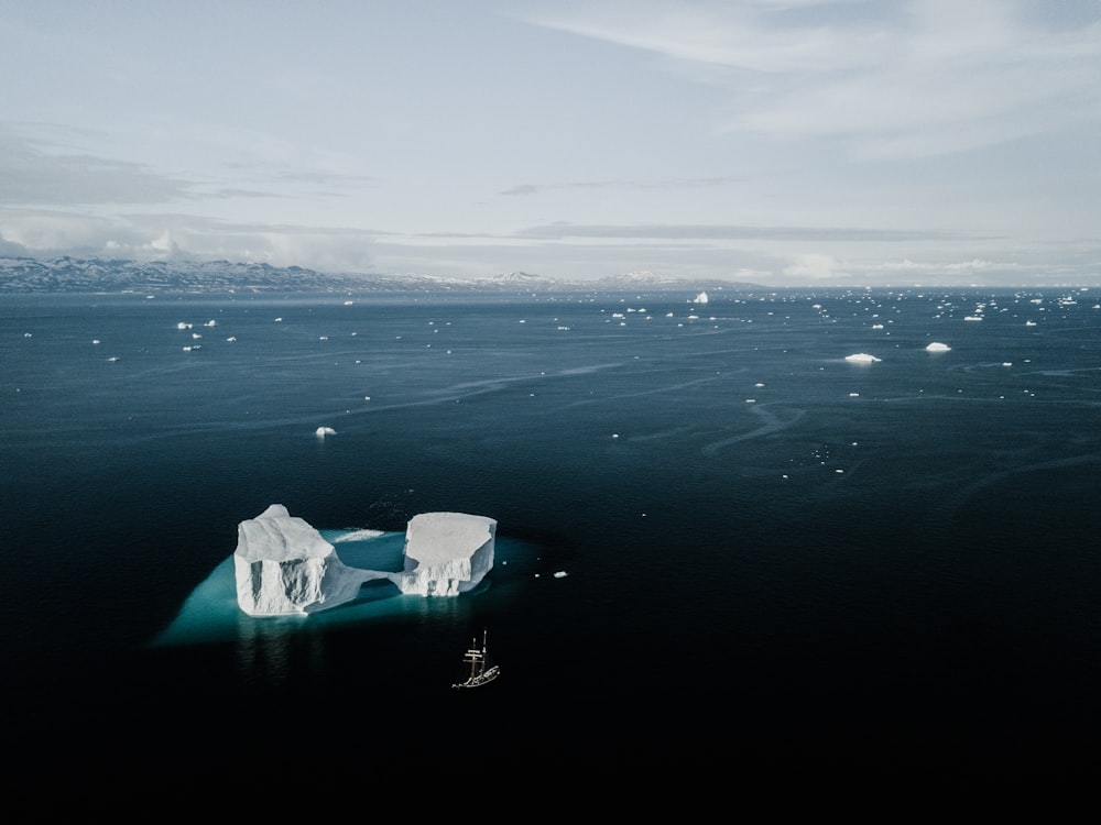 ice bergs on ocean