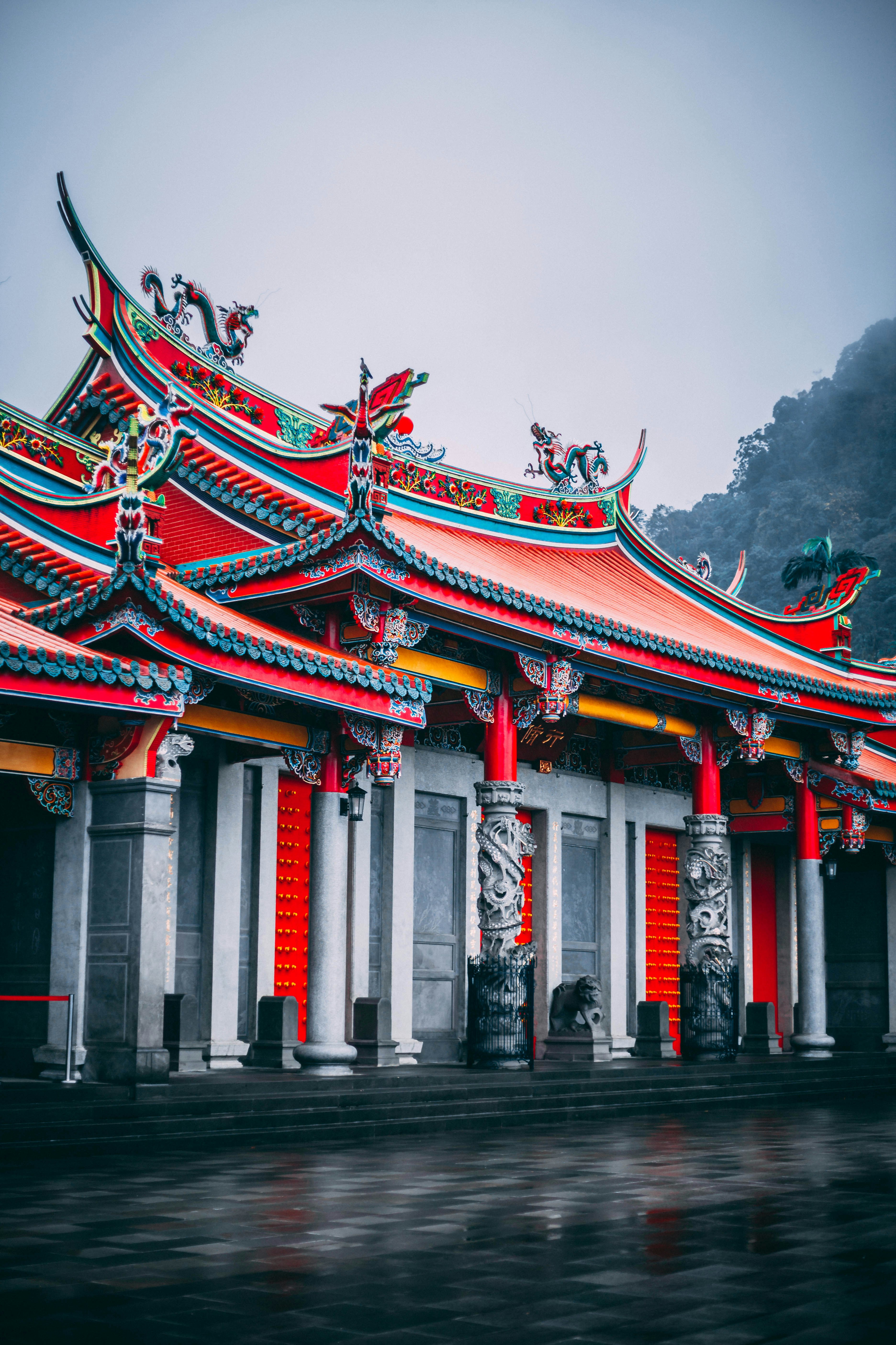 Photo by charlespostiaux