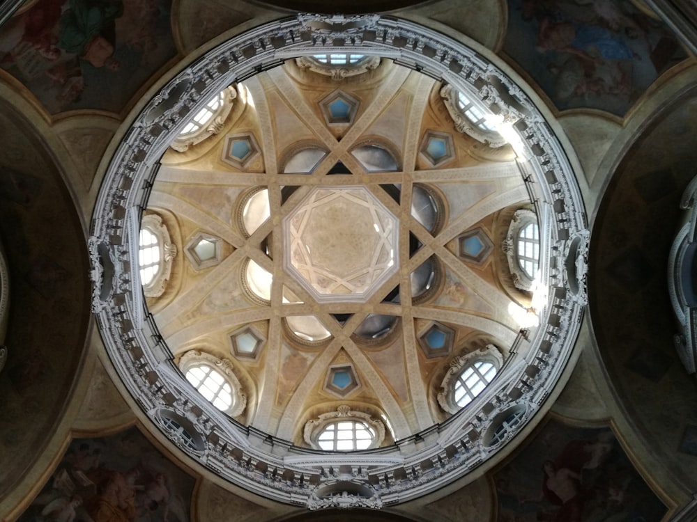 round gray and beige ceiling decor