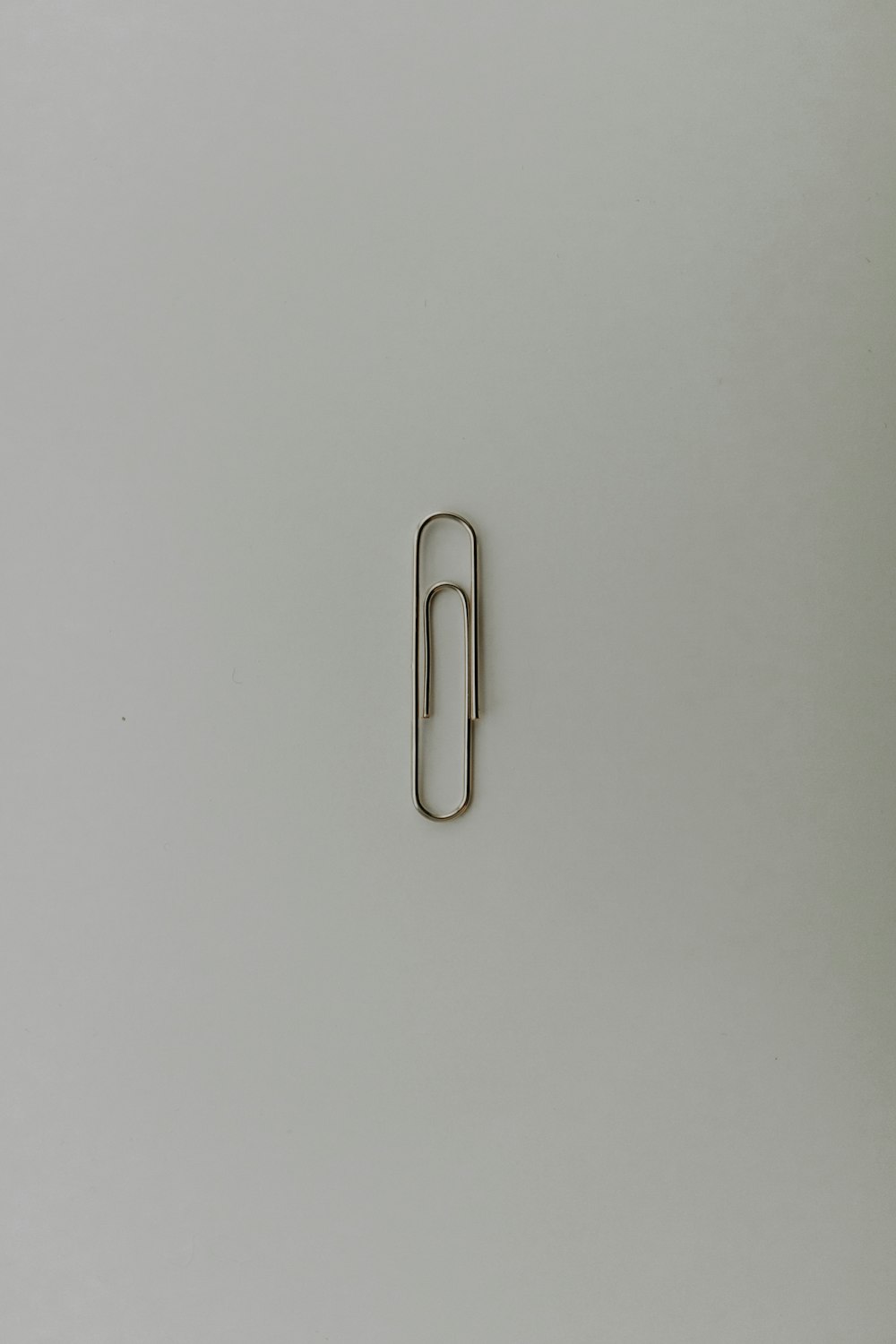 gray paper clip