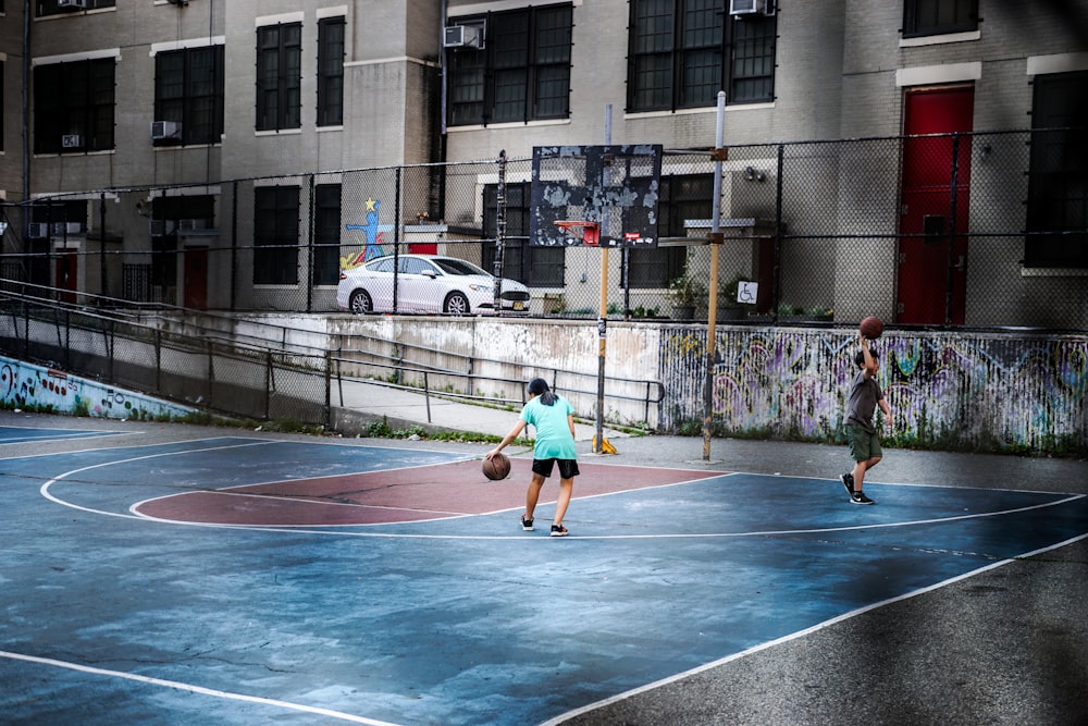 man playing basketball