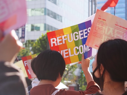 How to seek  refugee status in Canada?