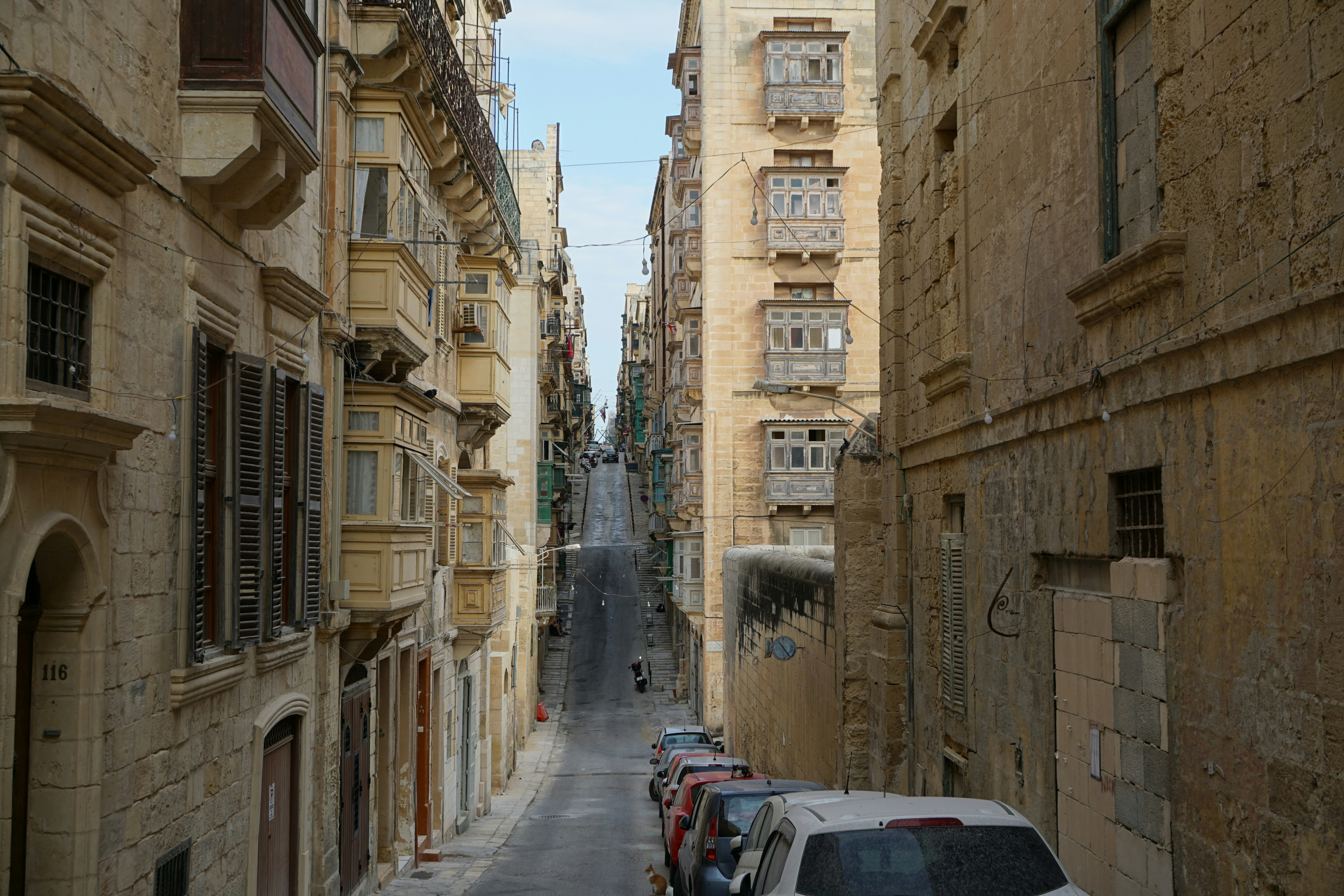 "UQ Hackathon was hot garbage!" ~ Mab Bo