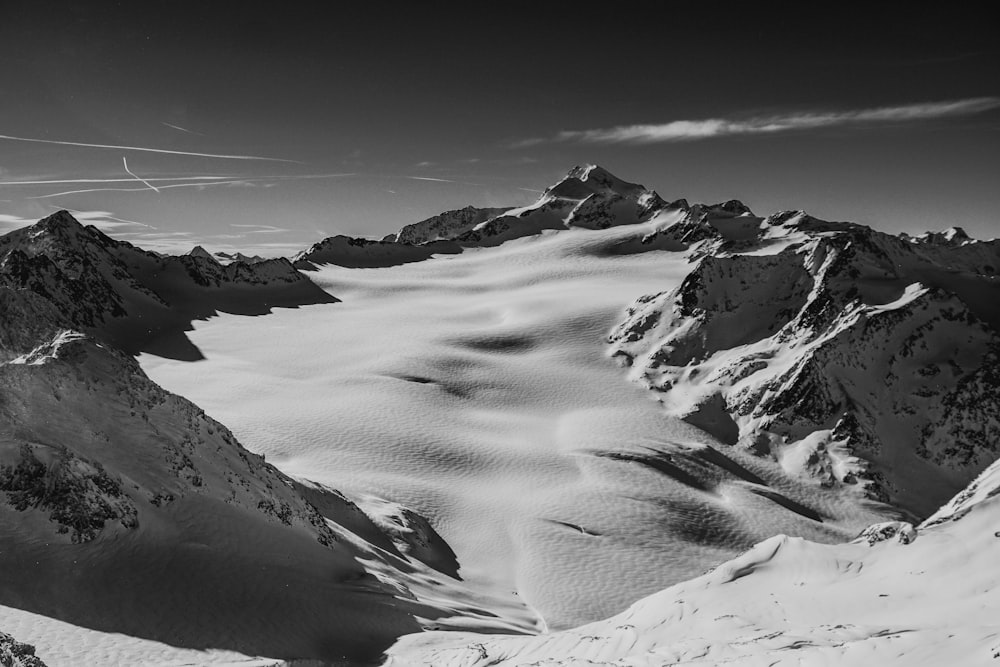 mountain covered with snow during daytime