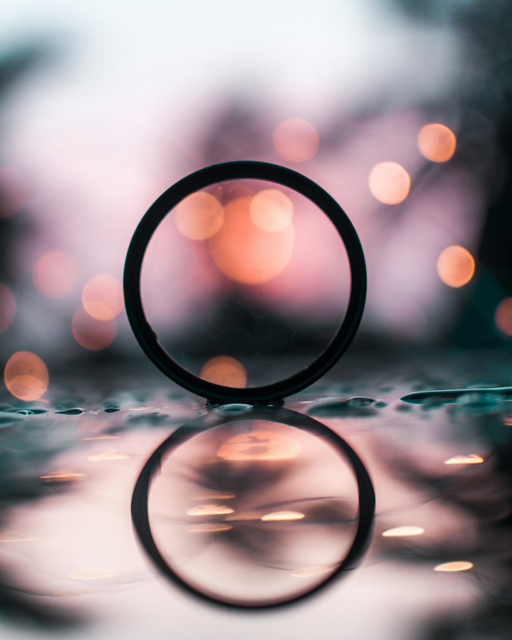 Photographie bokeh bague noire