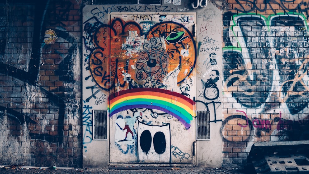 vista para a parede de graffiti