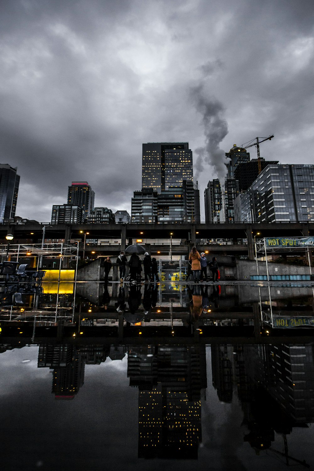 Foto fotografía de espejo de la ciudad – Imagen Seattle gratis en Unsplash