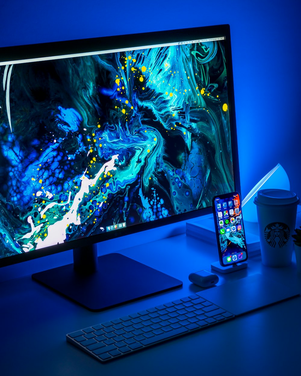 Black Laptop Computer On Couch Photo Free Display Image On Unsplash