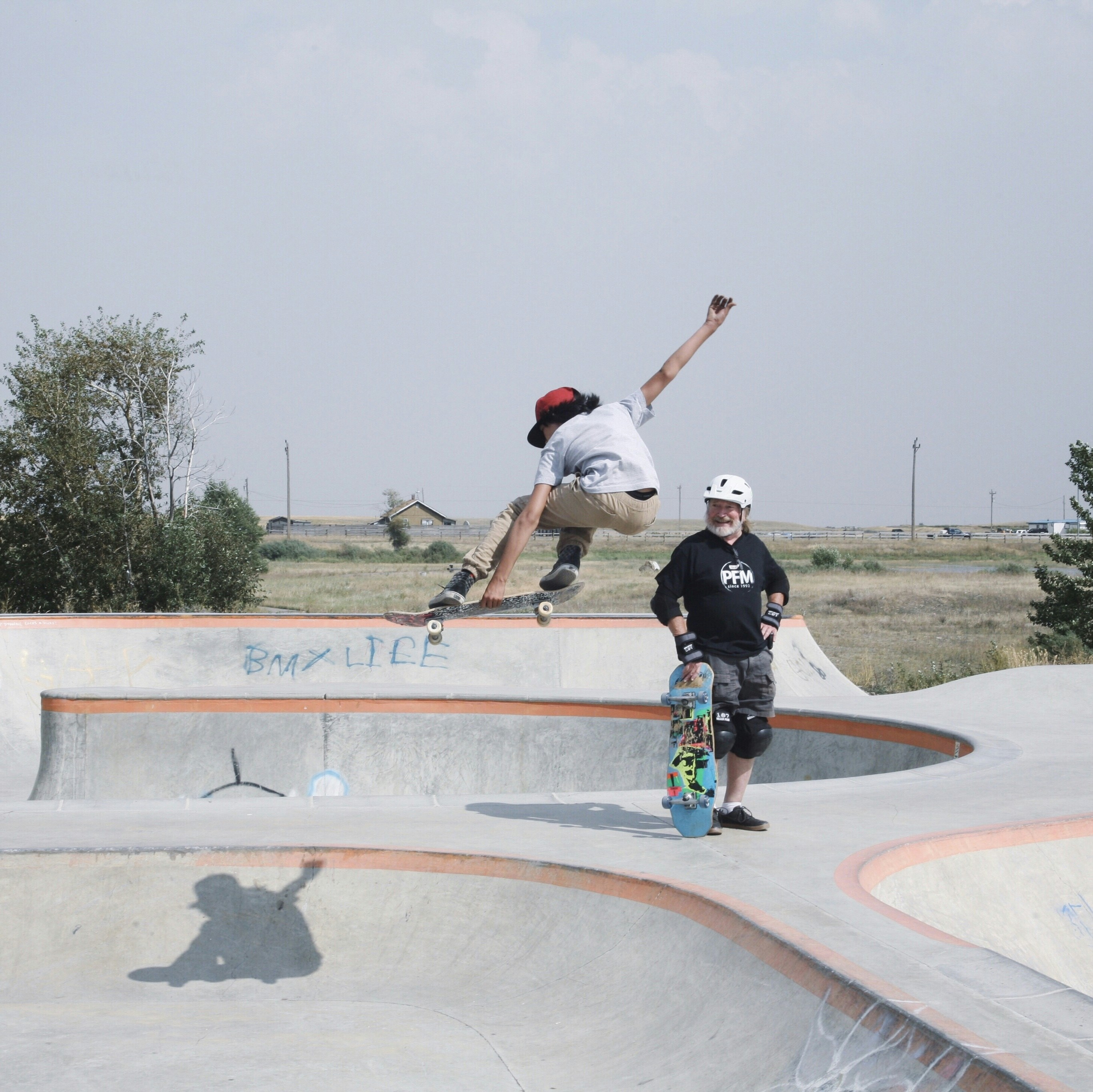 Man riding skateboard during daytime - Free Photo on Unsplash