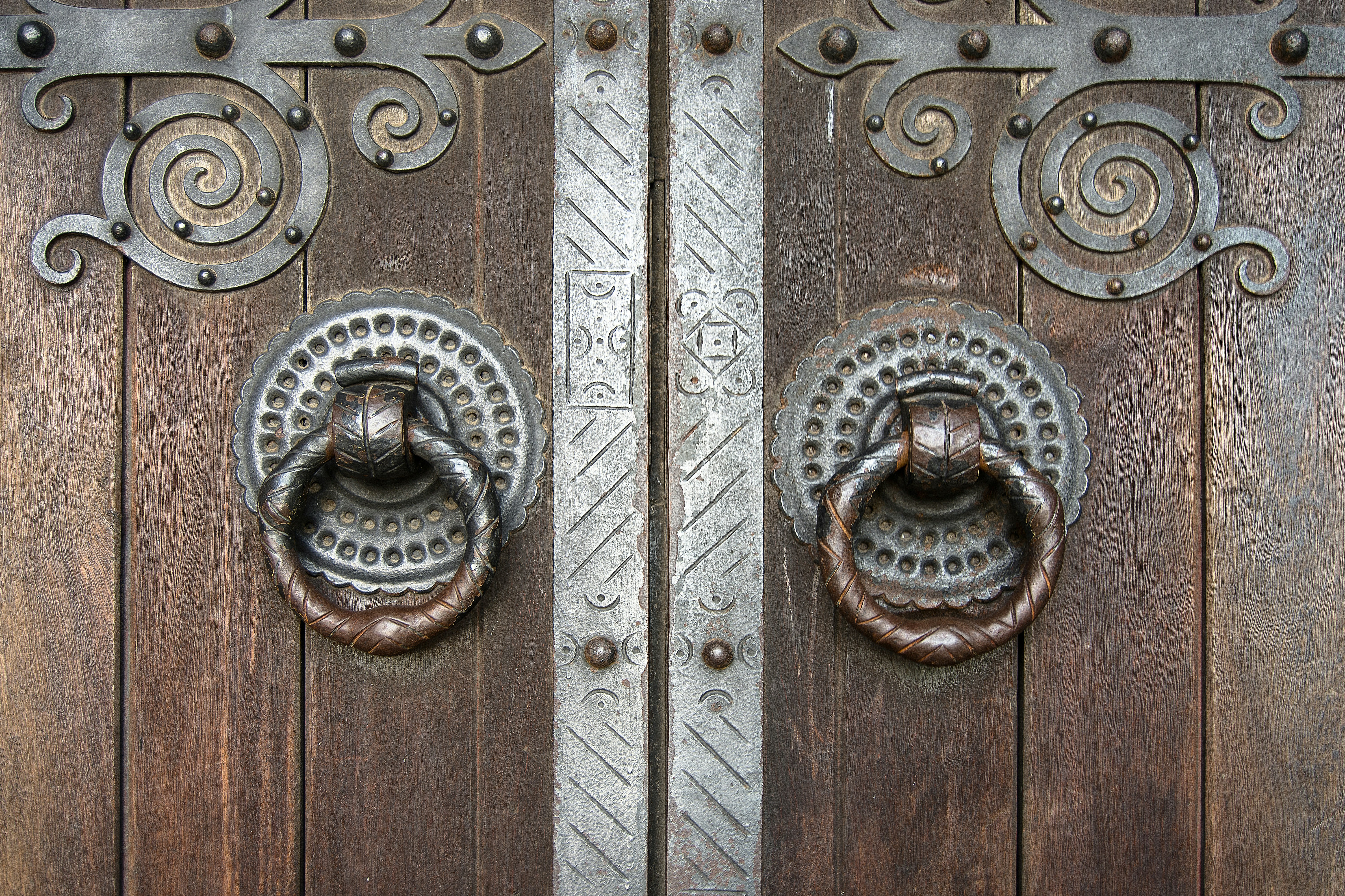 photo-1547712294-0f66ebc81166?ixlib=rb-1.2.1&ixid=eyJhcHBfaWQiOjEyMDd9&auto=format&fit=crop&w=1500&q=80