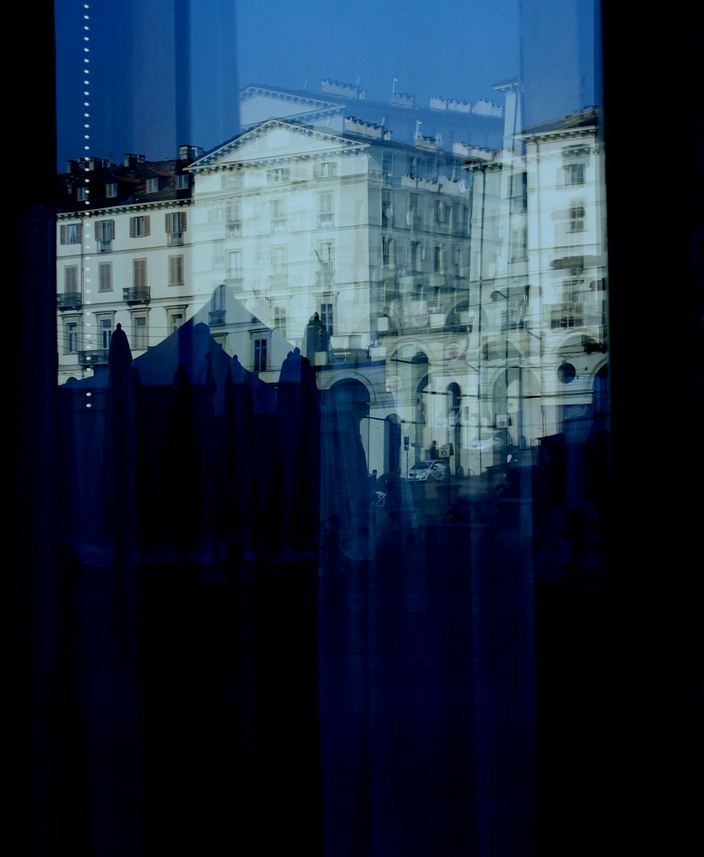 white building under blue sky