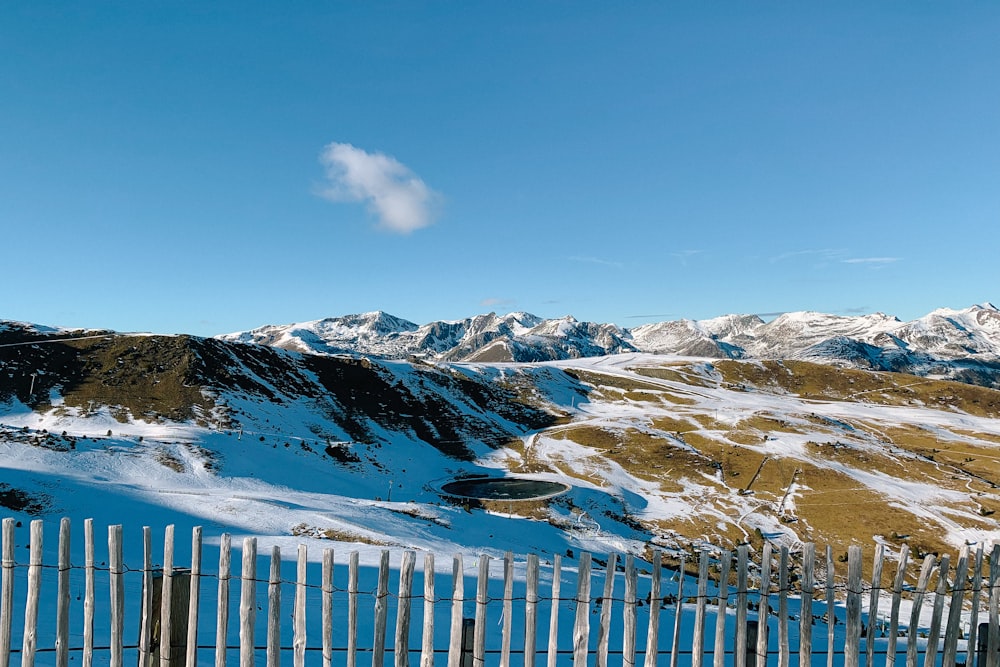 montagne pendant la journée