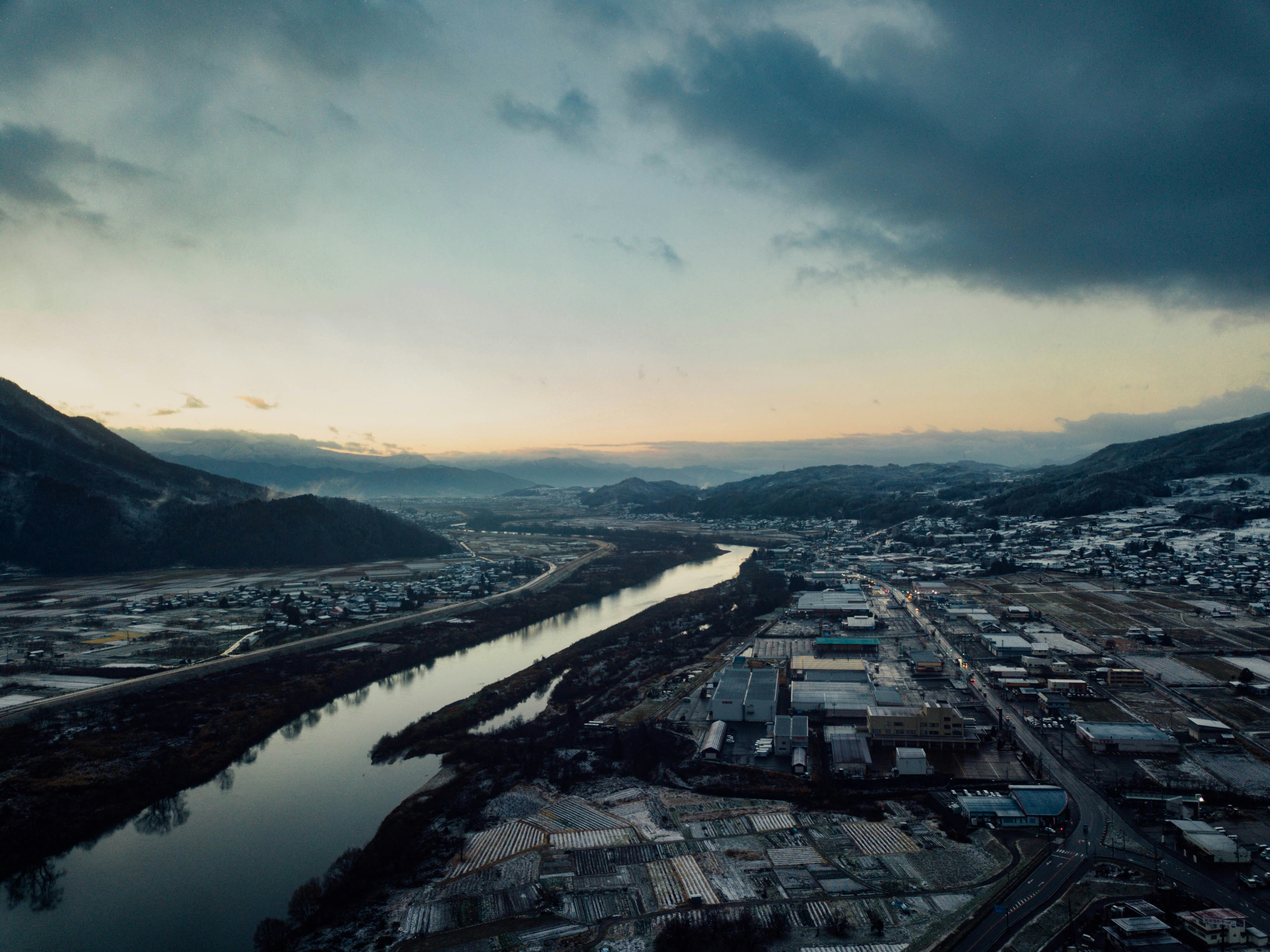 Photo by chuttersnap