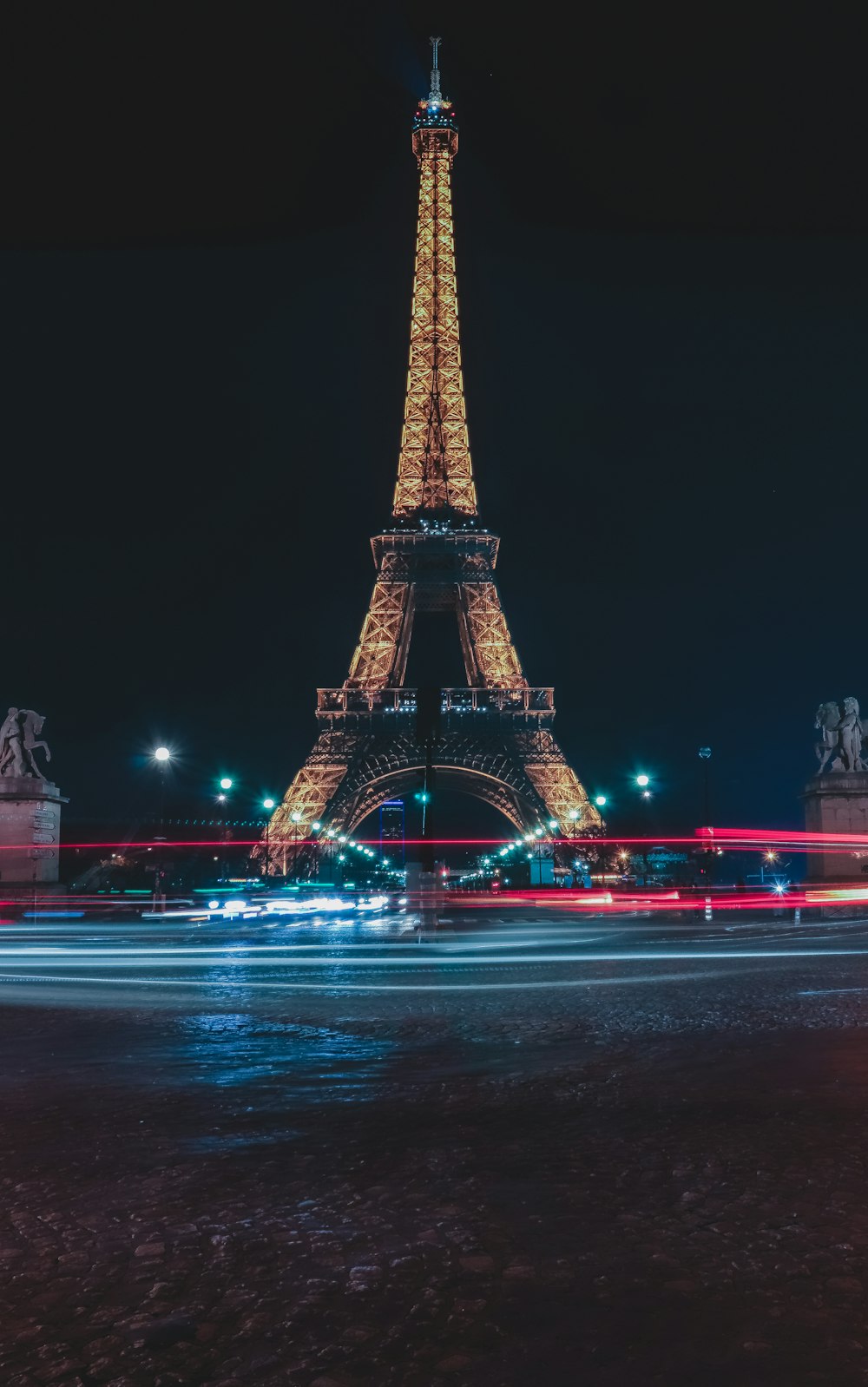 Eiffel Tower, Paris during nighttime