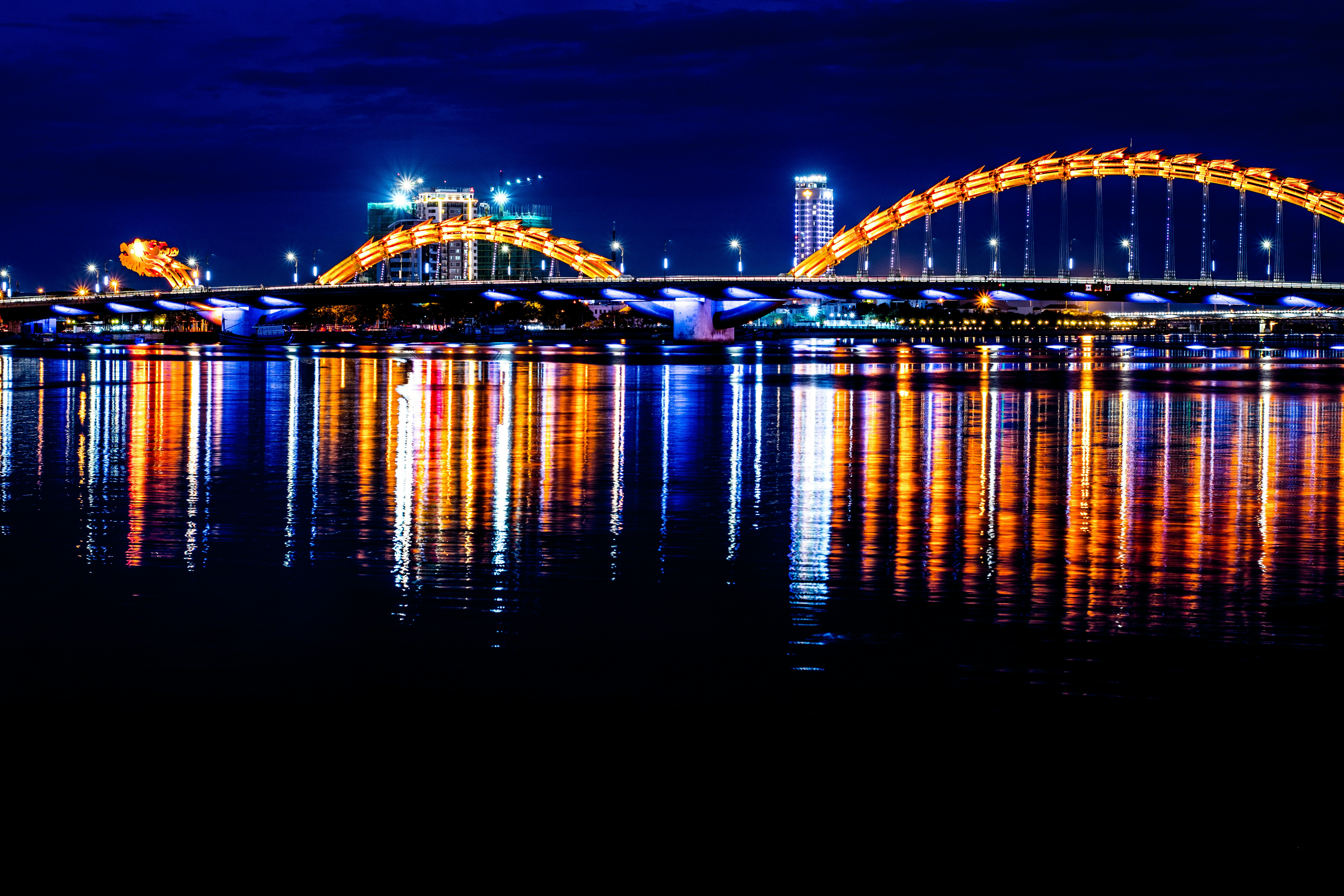 비공식 수수료 및 절차 지연