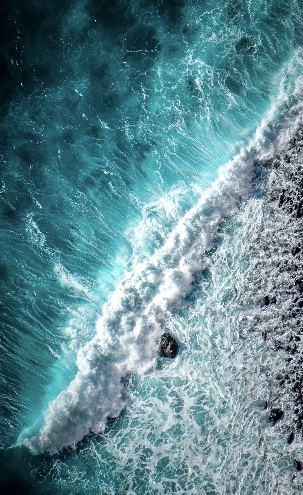fondo de pantalla de las olas del mar