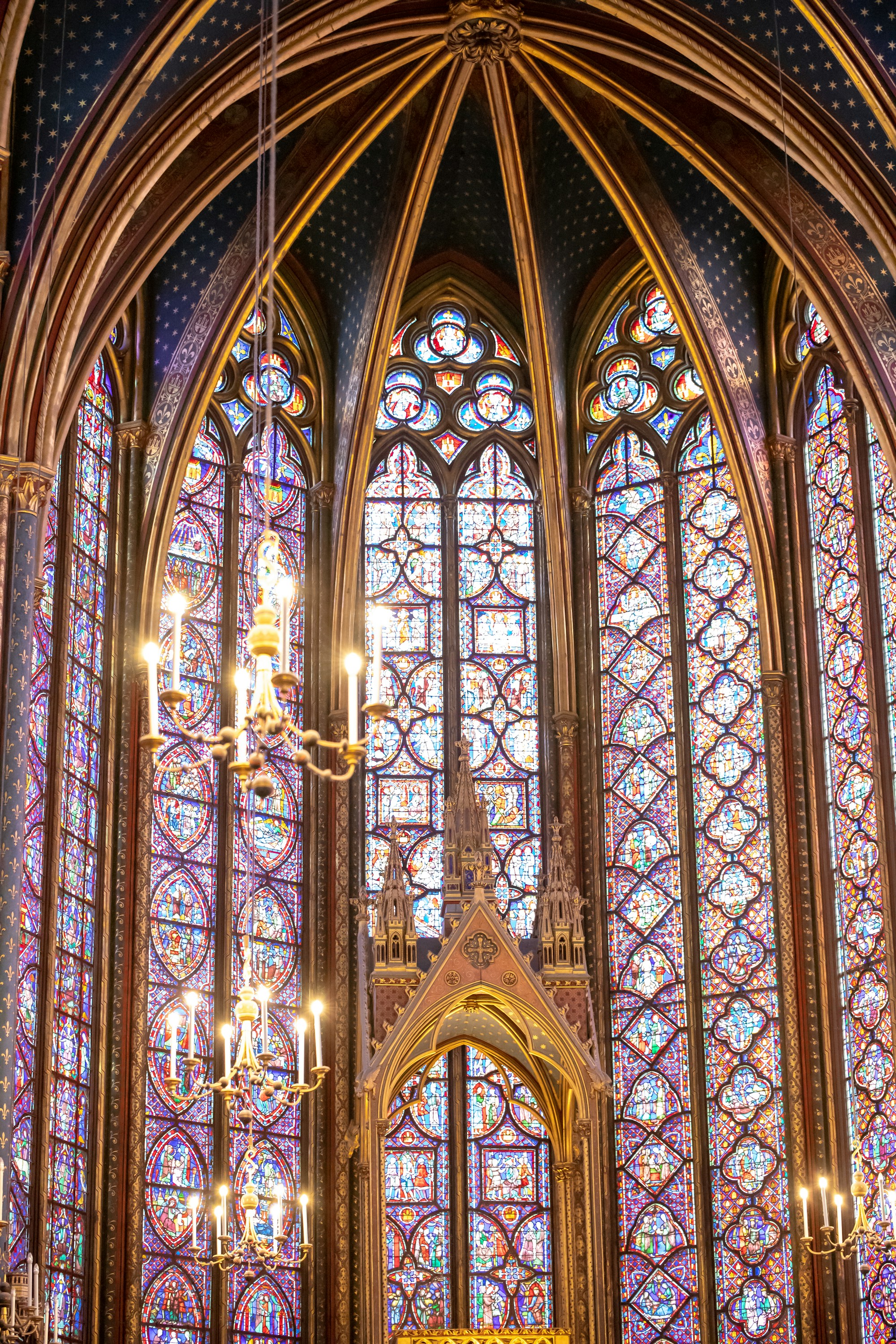 Discover Saint-Chamond: A Tranquil Gem in Eastern France