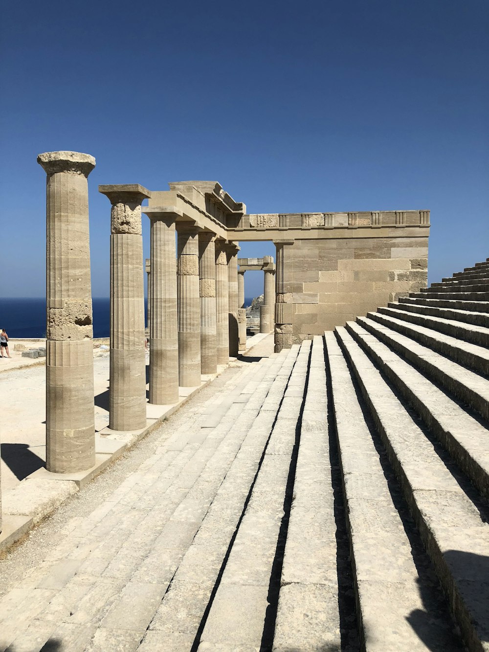 brown concrete columns