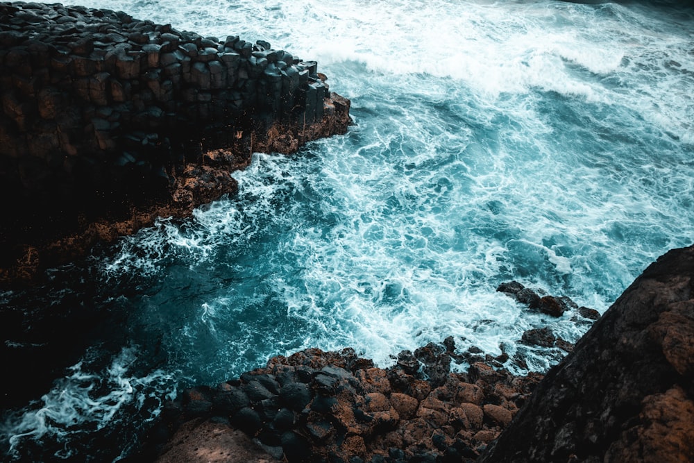 aerial view photography of body of water