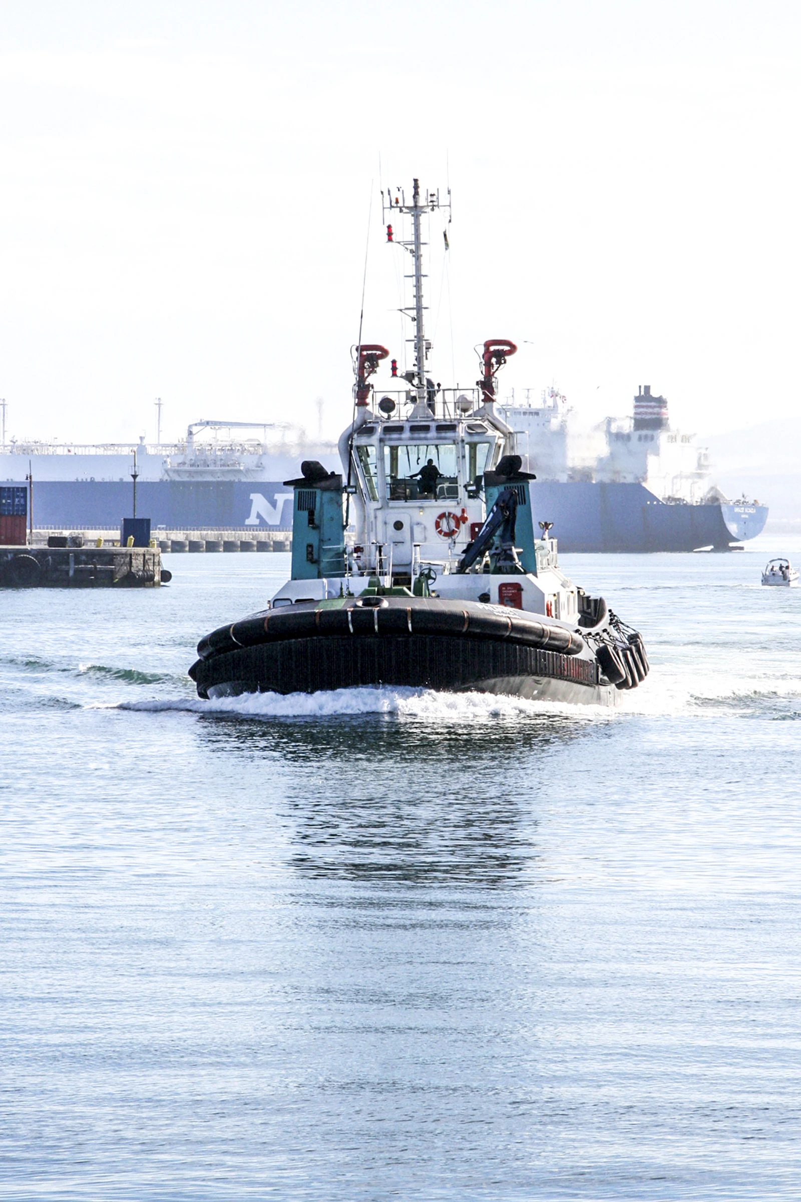 Tug and cargo barge operation