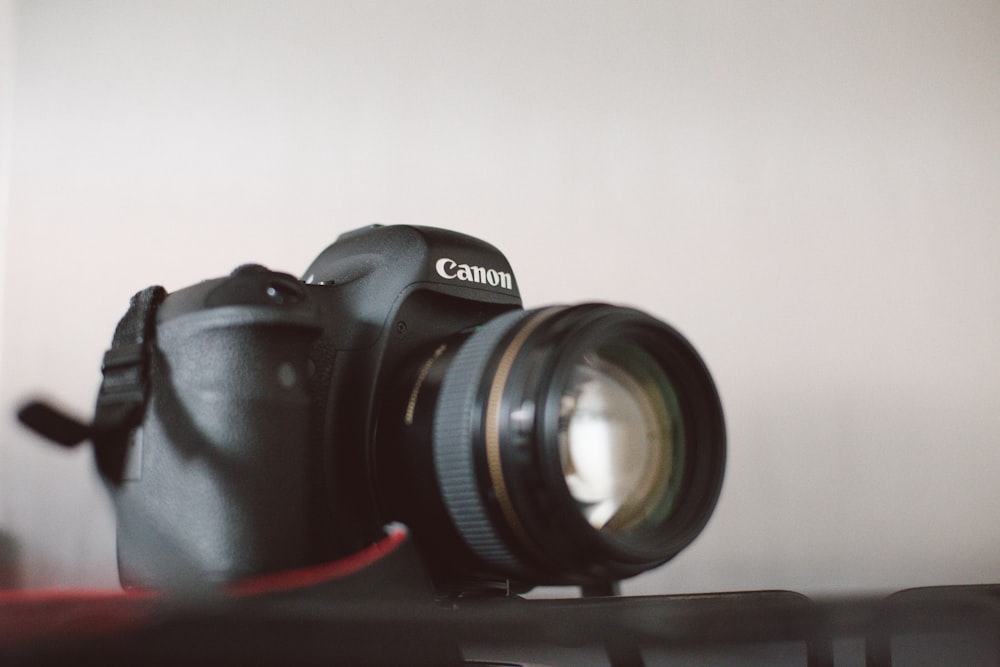 black Canon DSLR camera