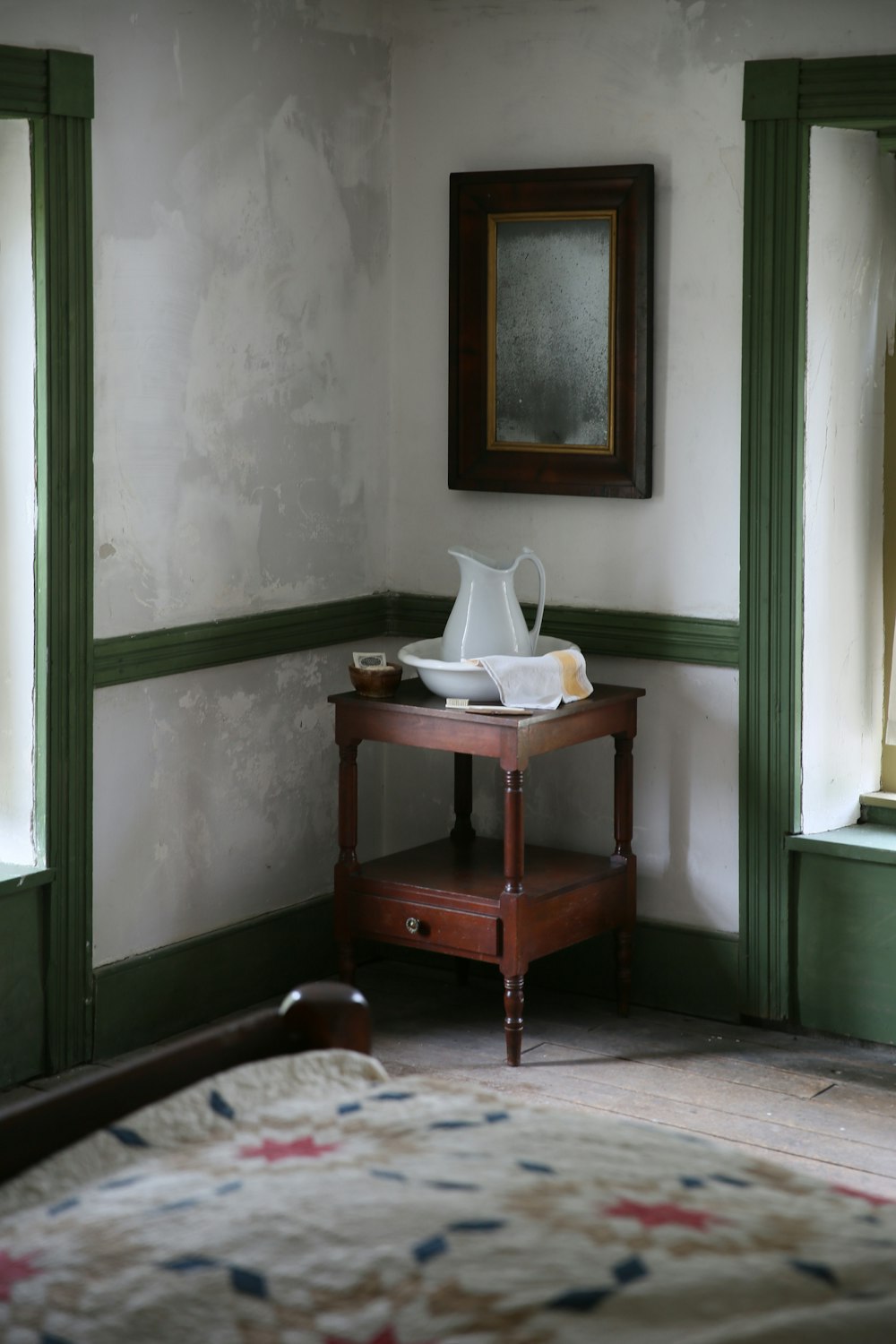 white wash basin and pitcher set