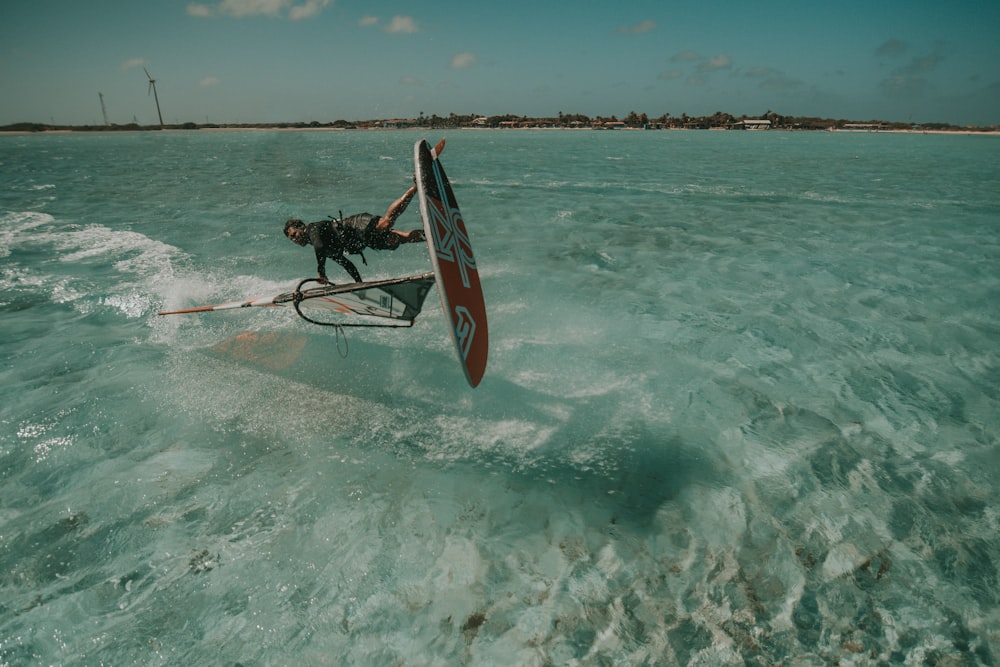 person surfing during daytime