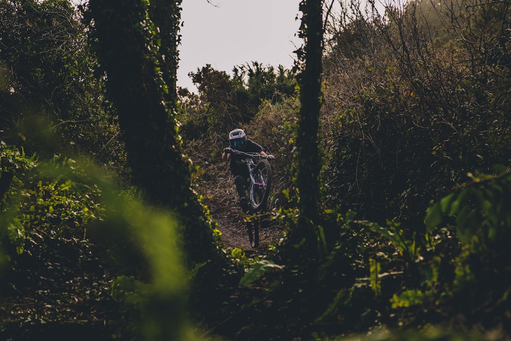 person riding bicycle during daytime