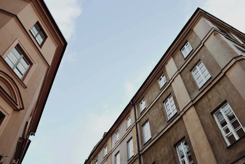 brown and beige concrete buildings