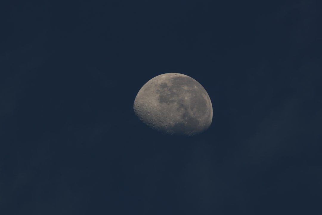 half moon view