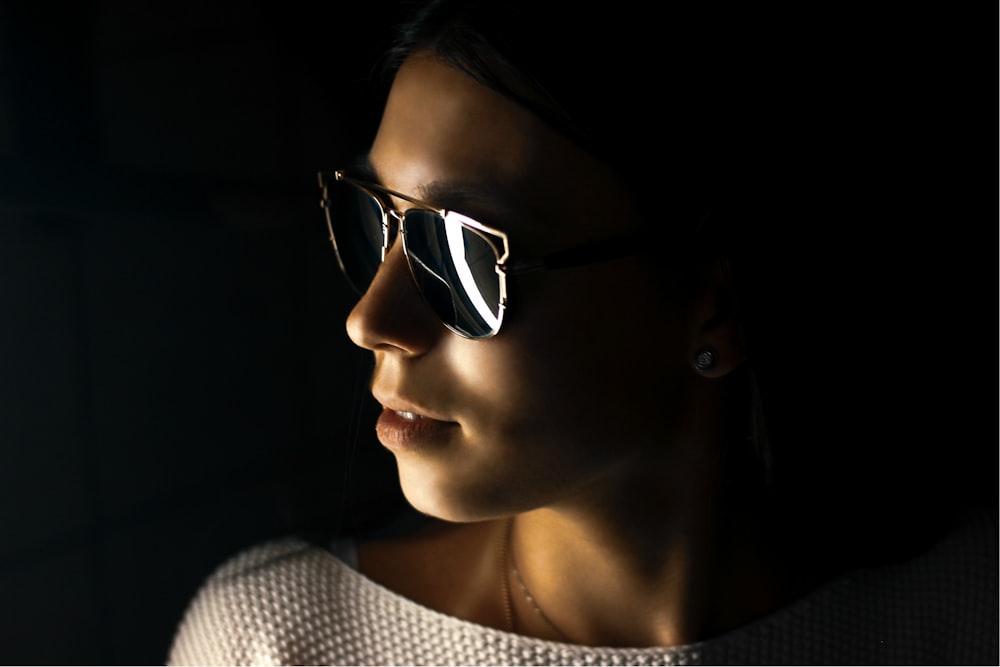 woman wearing black sunglasses