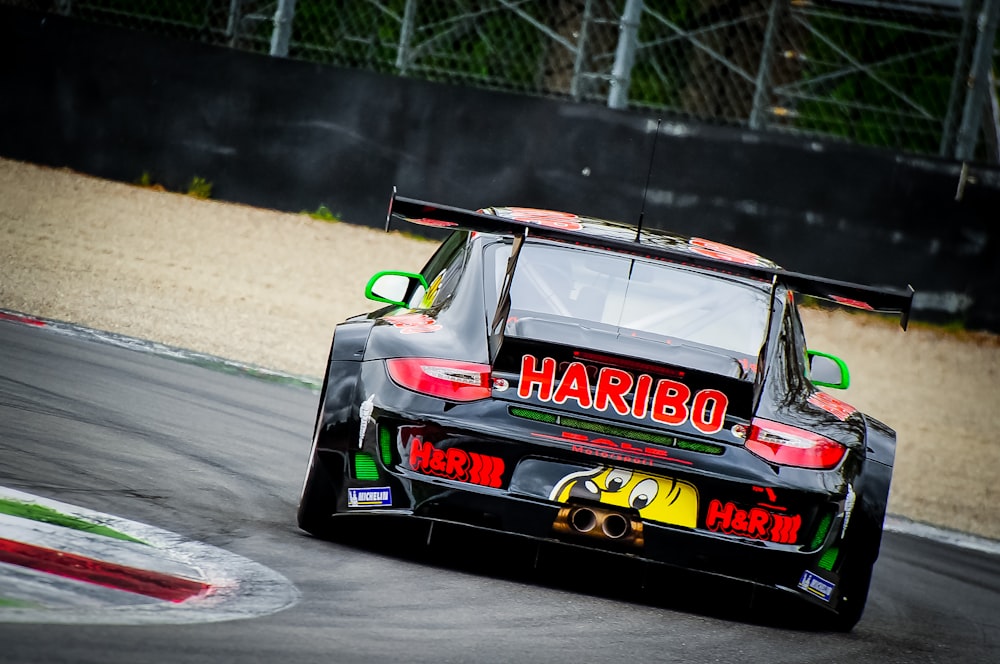 black and red Haribo Porsche 911 during daytime