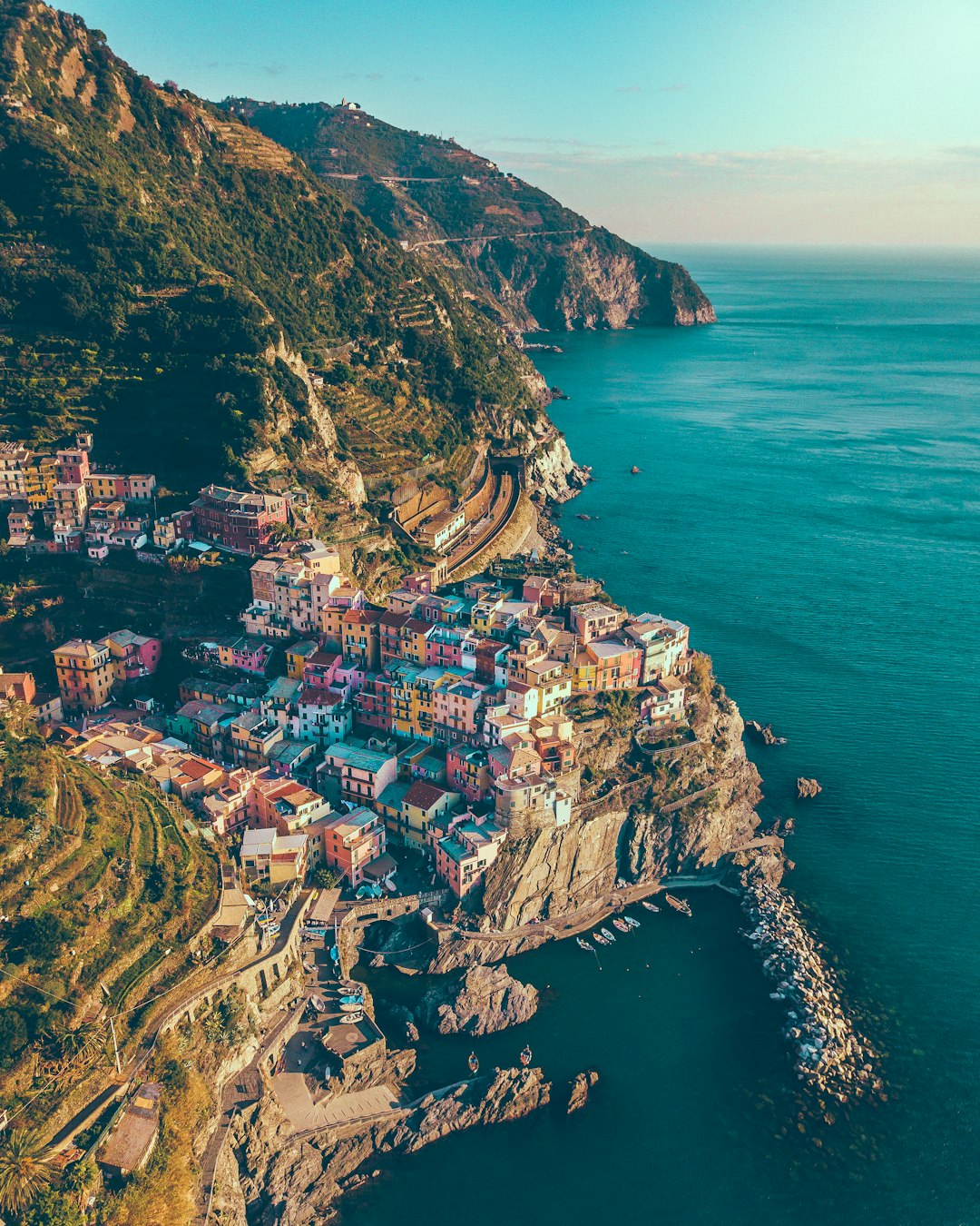 Cliff photo spot Via Renato Birolli Parco Nazionale delle Cinque Terre