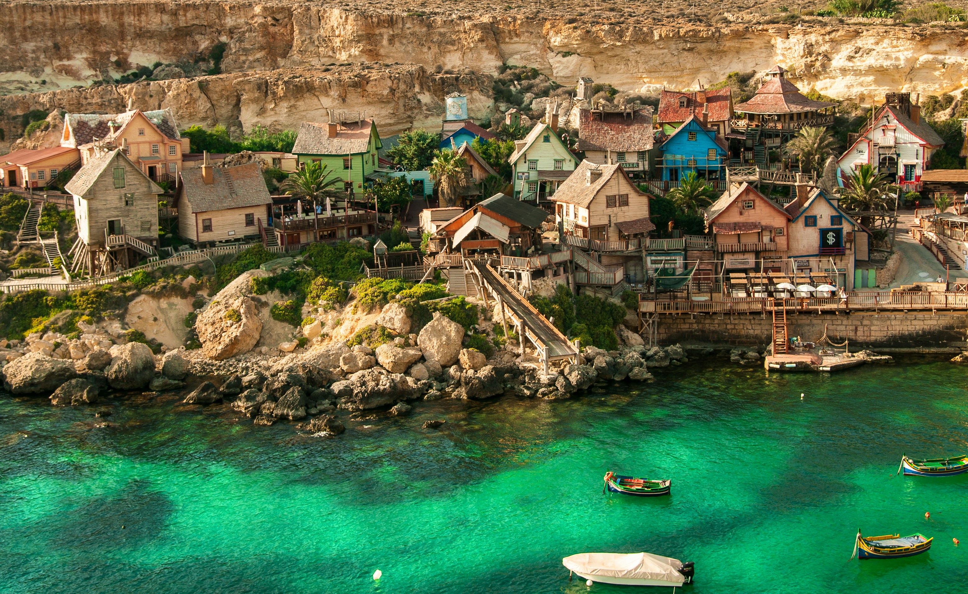 Manohra Cozy Village