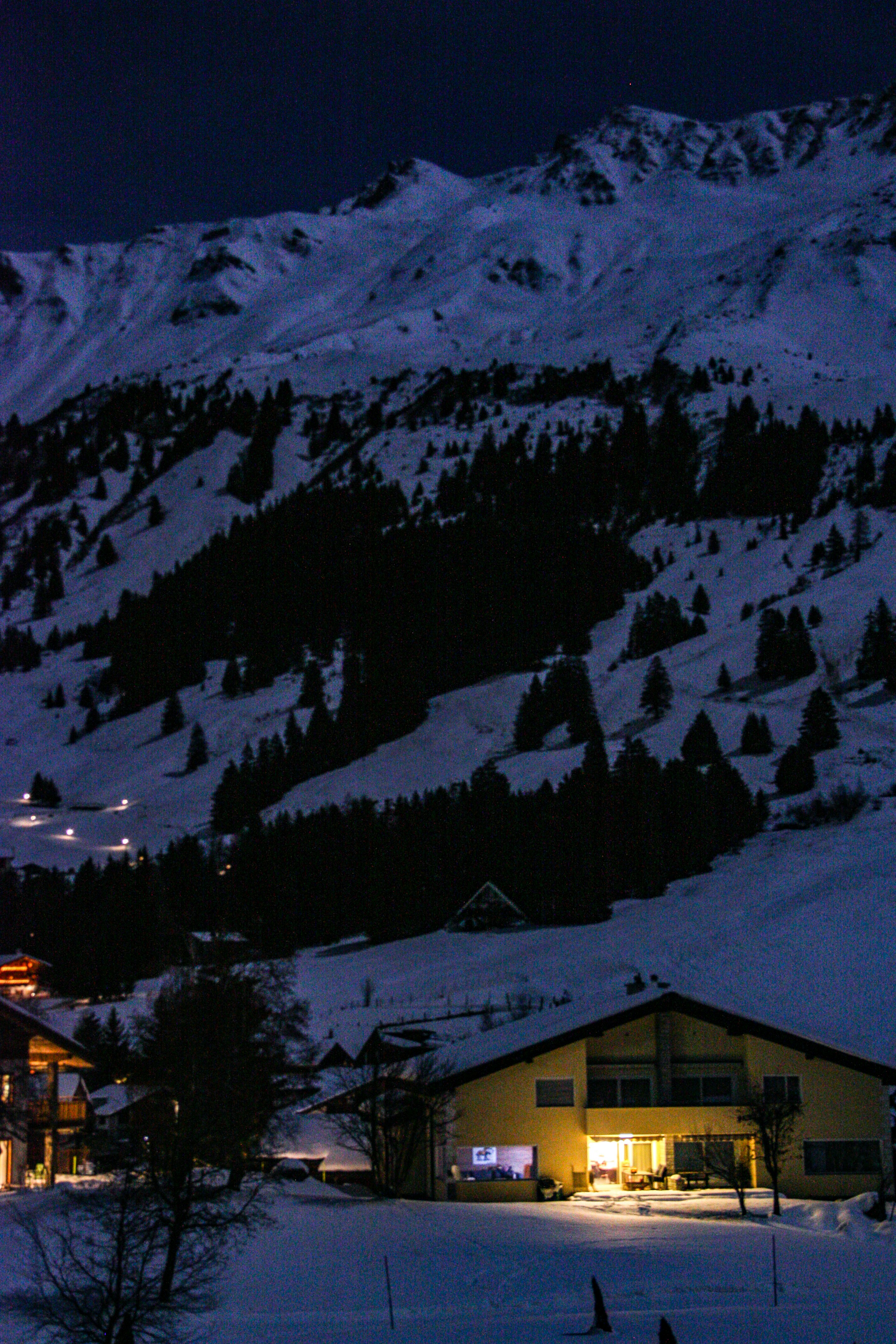 Photo by theverticalstory