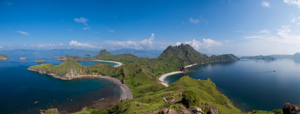 aerial photography of island during daytime