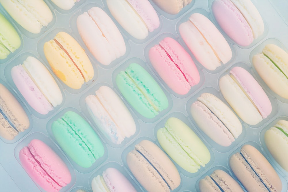 assorted-color French macaroons