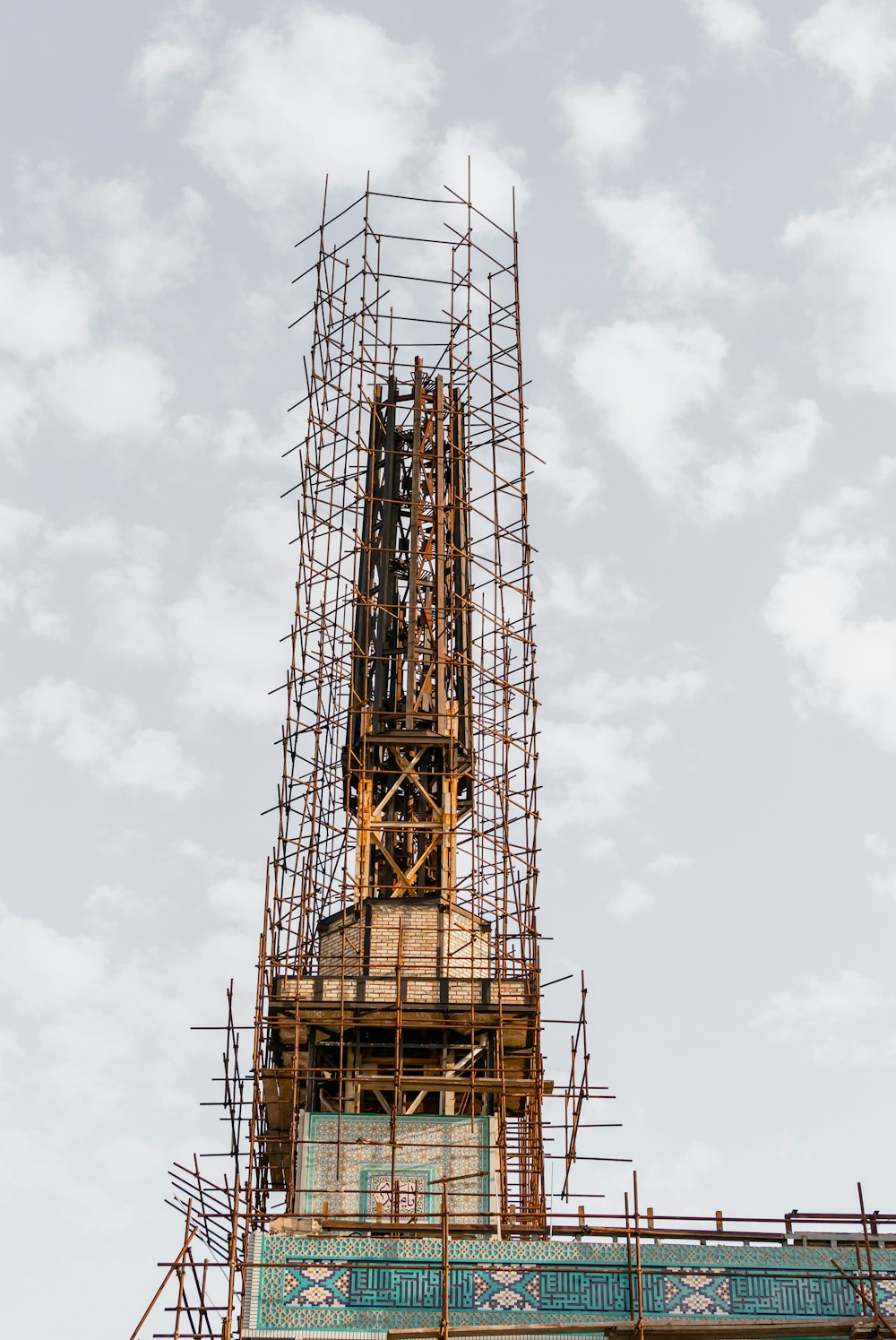 selective focus photography of unfinished building during daytime