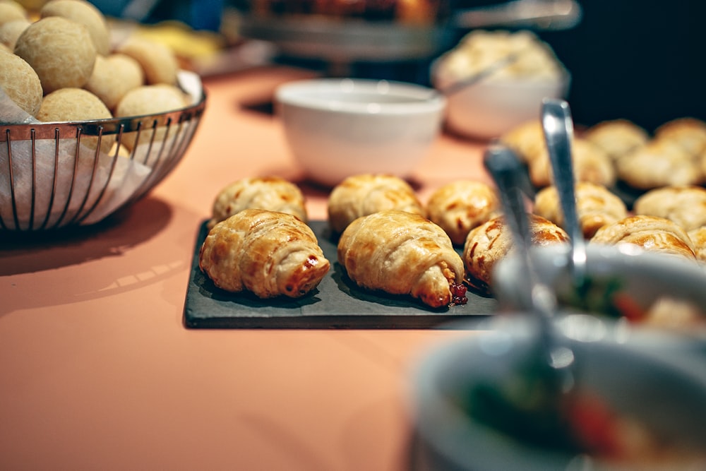 pastry breads on selective focus photograph