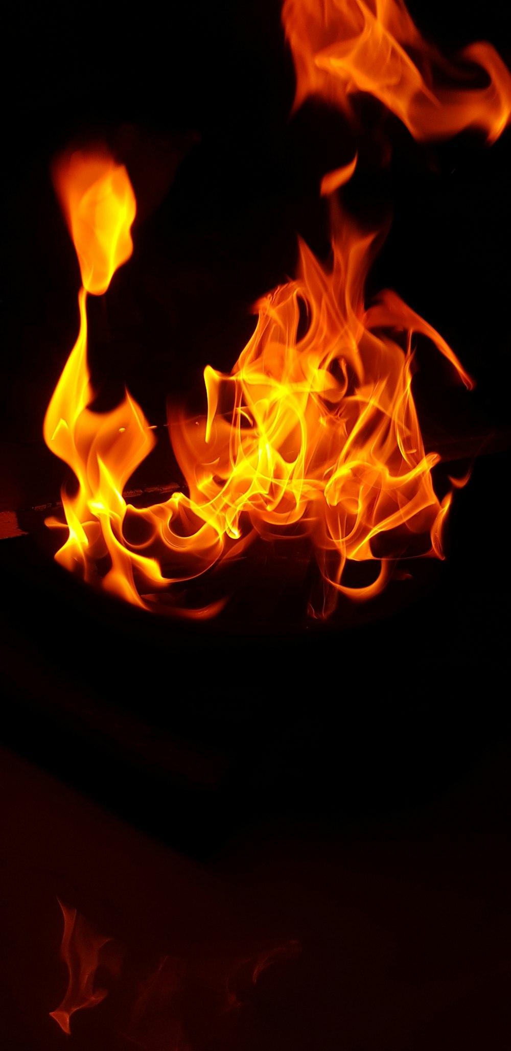close-up photo of flame