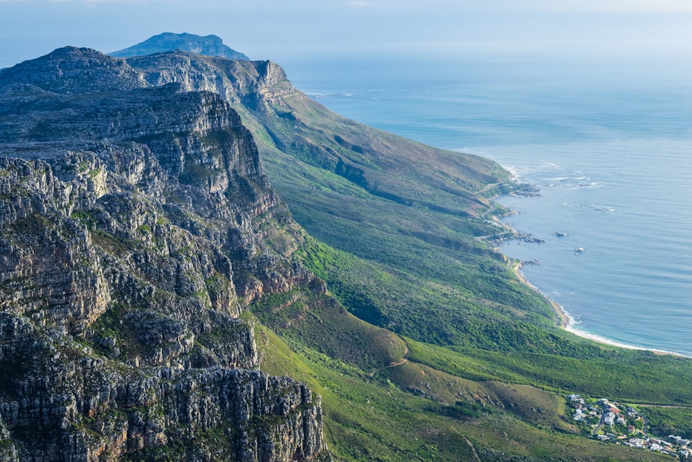 aerial view photography of cliff