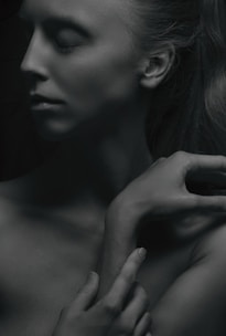 A serene image depicting a peaceful reiki healing session.