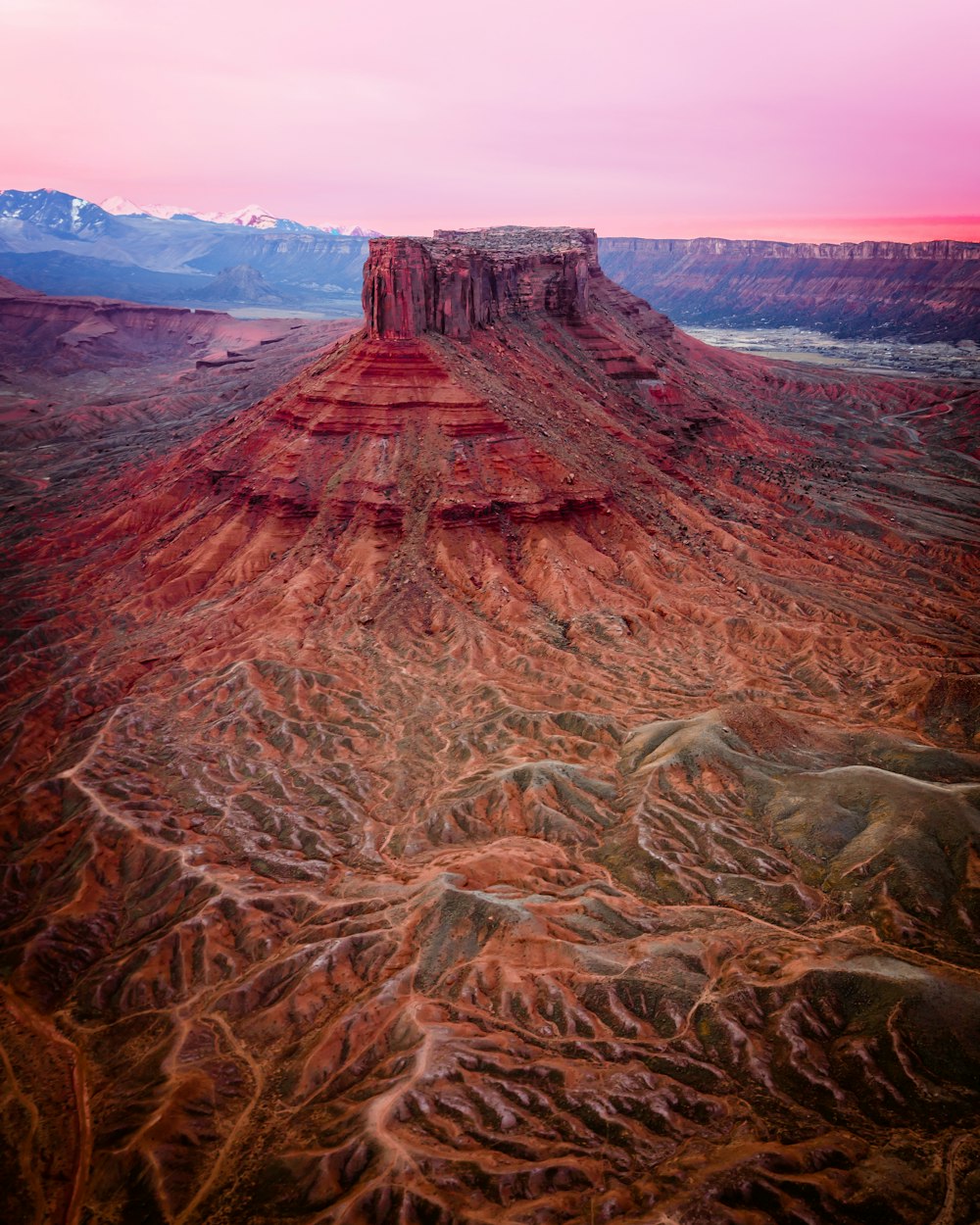 brown rocky mountain during golden hour