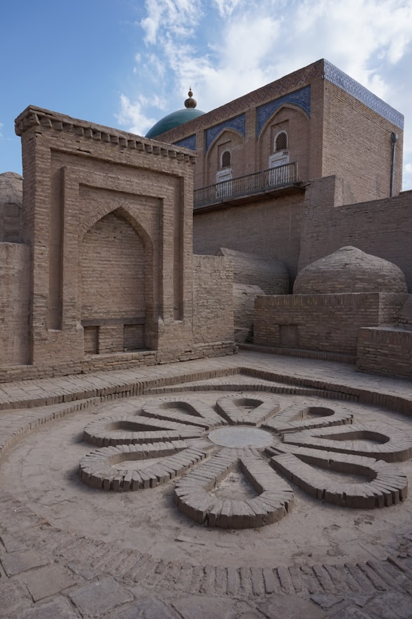 Discovering Uzbekistan: Culture, Traditions, Festivals