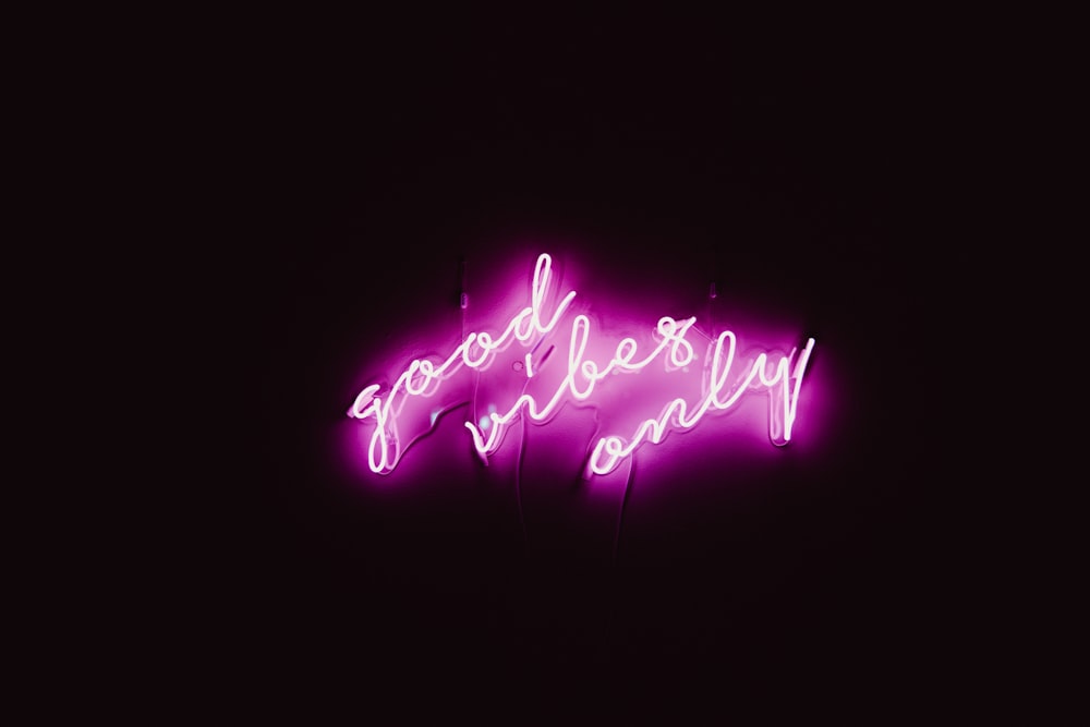 Neon Wallpapers Free Hd 500 Hq Unsplash - Good Vibes Only Wallpaper Neon