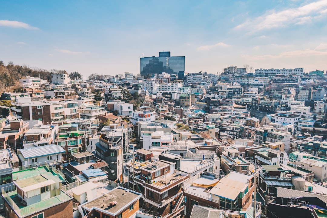 Seoul Searching: A Shopaholic's Guide to South Korea's Trend-Settin… — Seoul Searching