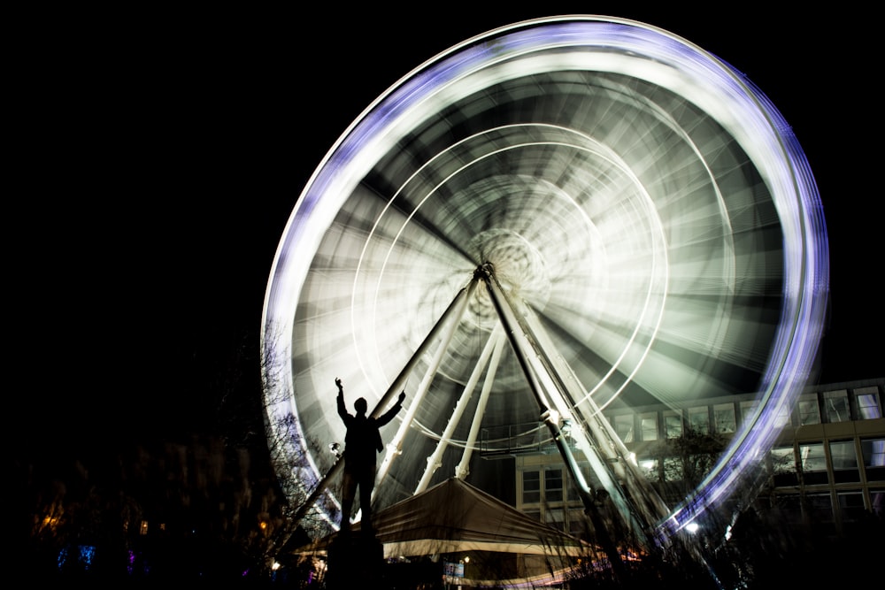 timelapse photo of Ferris wheel