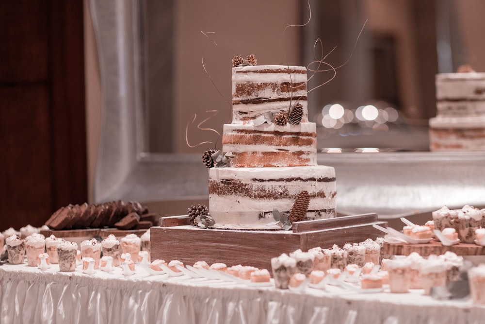 3-tier cake on table